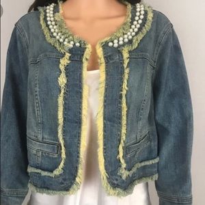 beautifully detailed cropped jean jacket